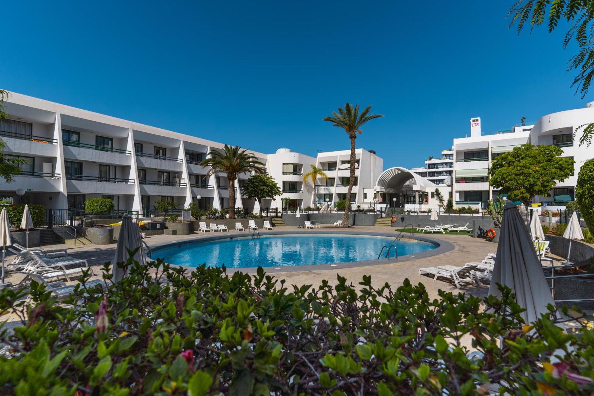Go2Tenerife Apart Sira Family, Pool & Beach Playa de las Américas Kültér fotó